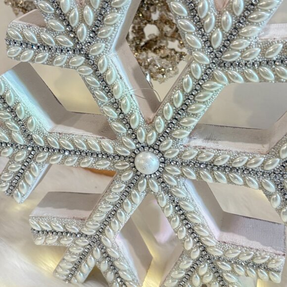 Winter Holiday Beaded Pearl Wood Rhinestone Christmas Snowflake Shabby Chic - Picture 6 of 6